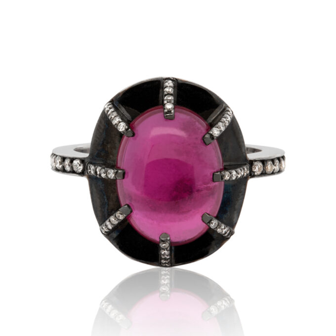 Anel Cabochão Rubelita e Brilhantes
